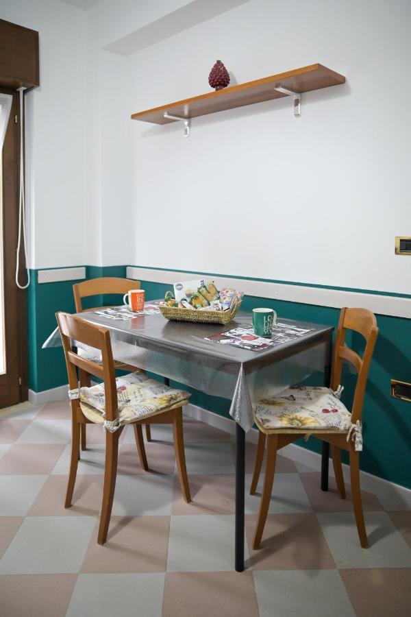 B&B Apartment 1970 라우리아 인페리오레 외부 사진